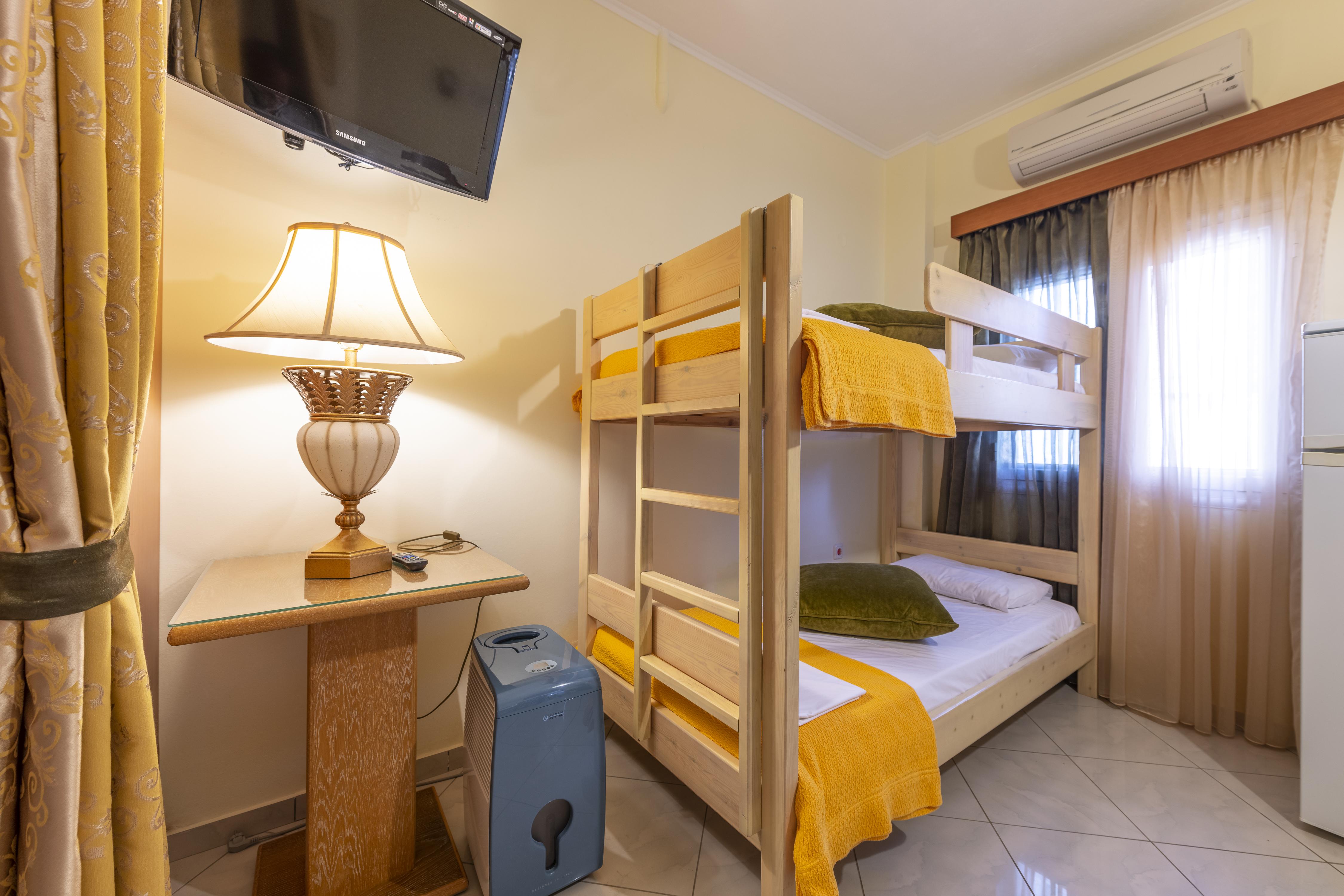 Irida Beach Resort Suites キパリシア エクステリア 写真