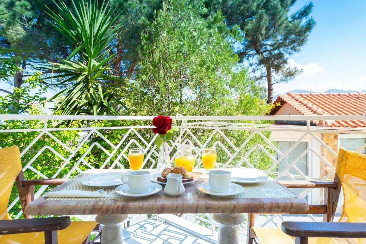 Irida Beach Resort Suites キパリシア エクステリア 写真